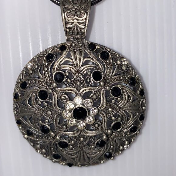 Silver Tone Art Decor Pendant - Picture 3 of 7